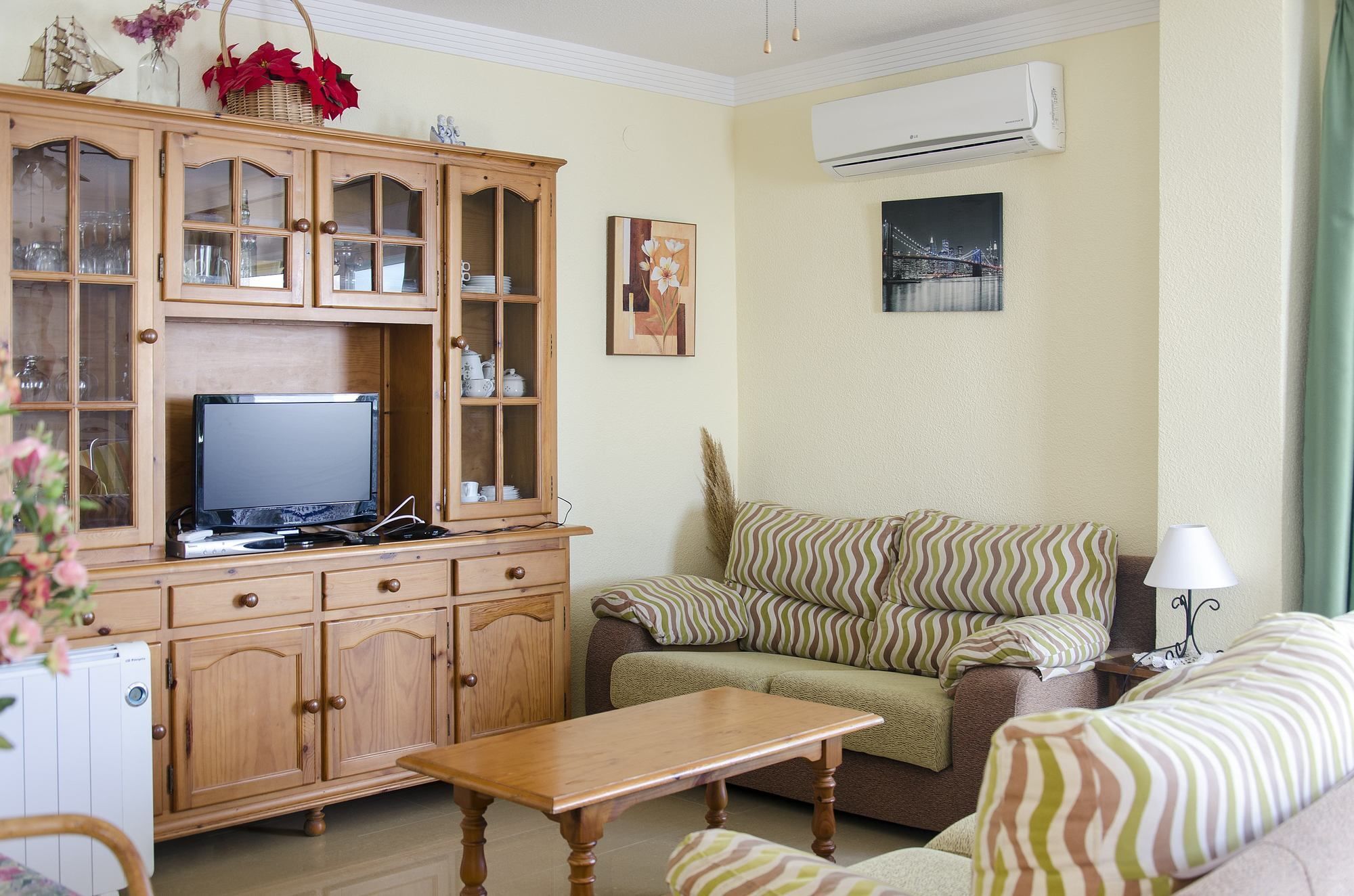 Apartamentos Alkisol Velilla-Taramay Exterior photo